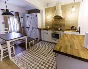 ქირავდება 3 ოთახიანი ბინა 80მ² 3/6 სართ თბილისი