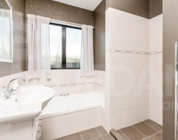 ქირავდება 2 ოთახიანი ბინა 80მ² 7/22 სართ თბილისი - photo 6