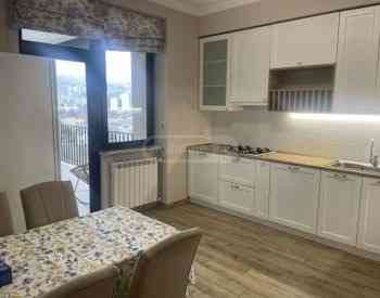 Продам 7+-комн. квартиру 155м² 5/7 эт. Тбилиси