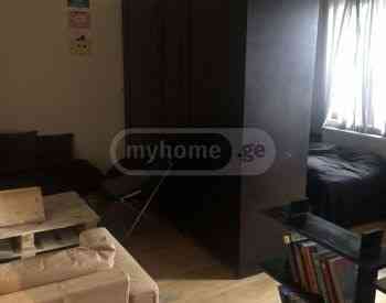 Продам 5-комн. квартиру 137м² 3/9 эт. Тбилиси