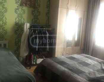 Продам 5-комн. квартиру 137м² 3/9 эт. Тбилиси