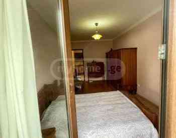 ქირავდება 3 ოთახიანი ბინა 72მ² 4/5 სართ თბილისი