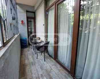 Продам 4-комн. квартиру 84.2м² 2/8 эт. Тбилиси