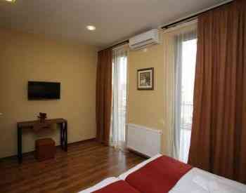 ქირავდება 4 ოთახიანი ბინა 110მ² 4/4 სართ თბილისი