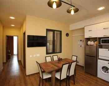 ქირავდება 4 ოთახიანი ბინა 110მ² 4/4 სართ თბილისი