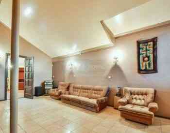 Apartments For Rent six-room 335м² 8/8 floor Tbilisi