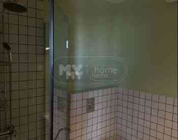 ქირავდება 4 ოთახიანი ბინა 170მ² 3/3 სართ თბილისი