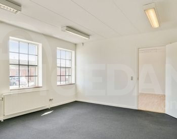 Сдается коммерческое офисное помещение в Сабуртало Тбилиси - изображение 1