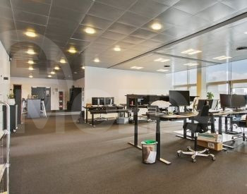 Сдается коммерческое офисное помещение в Ваке Тбилиси - изображение 2