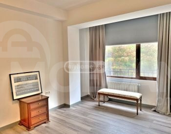 Newly built apartment for rent in Mtatsminda Tbilisi - photo 5