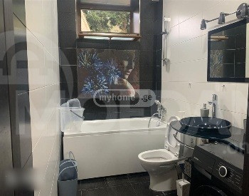 Сдам 5-комн. квартиру 120м² 3/3 эт. Тбилиси - изображение 4