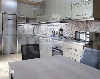 ქირავდება 4 ოთახიანი ბინა 144მ² 8/10 სართ თბილისი - photo 1