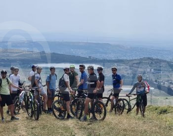 Bicycle tours in Georgia Tbilisi - photo 2