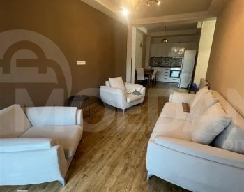 Сдам 2-комн. квартиру 60м² 2/3 эт. Тбилиси - изображение 1