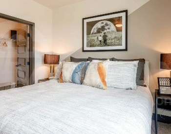 Apartments For Rent three-room 124м² 3/6 floor Tbilisi - photo 5