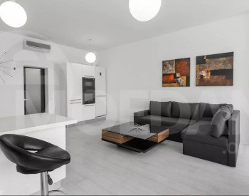 ქირავდება 3 ოთახიანი ბინა 112მ² 5/6 სართ თბილისი - photo 2