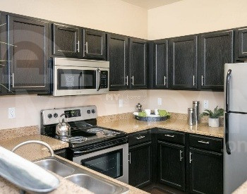 ქირავდება 3 ოთახიანი ბინა 127მ² 4/5 სართ თბილისი - photo 4