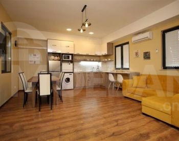 ქირავდება 4 ოთახიანი ბინა 110მ² 4/4 სართ თბილისი - photo 1