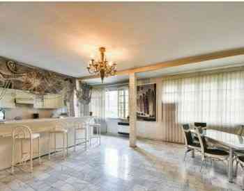 Apartments For Rent six-room 335м² 8/8 floor Tbilisi