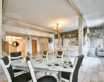 Apartments For Rent six-room 335м² 8/8 floor Tbilisi - photo 1