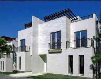 ქირავდება 3 ოთახიანი ბინა 120მ² 1/2 სართ თბილისი