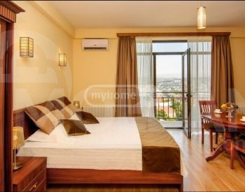 ქირავდება 2 ოთახიანი ბინა 60მ² 6/6 სართ თბილისი - photo 1