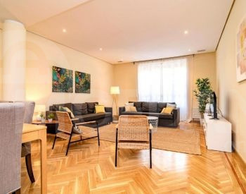 Сдам 5-комн. квартиру 192м² 6/12 эт. Тбилиси - изображение 3