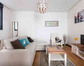 Apartments For Rent three-room 80м² 8/12 floor Tbilisi