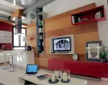 Apartments For Rent three-room 90м² 5/9 floor Tbilisi