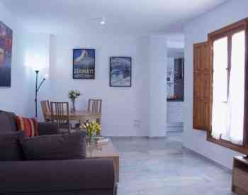 Apartments For Rent three-room 100м² 4/5 floor Tbilisi