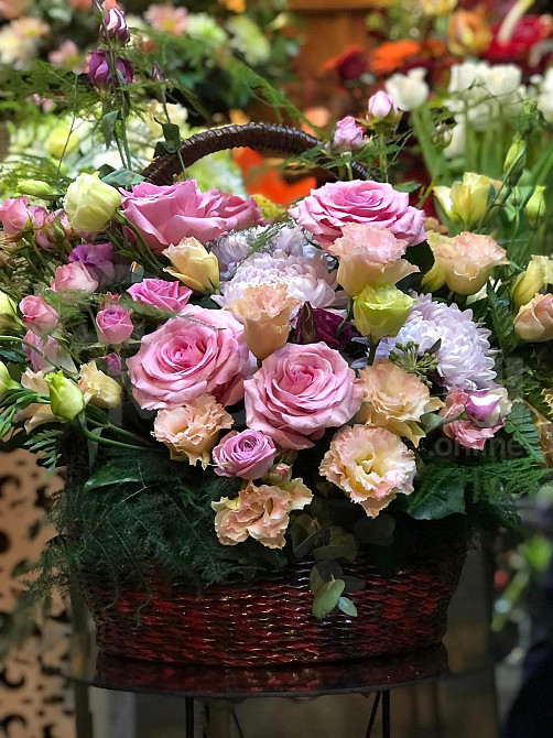 Продам корзинку для цветов ручной работы. Тбилиси - изображение 1