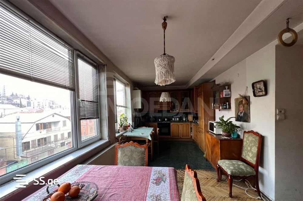 Apartments For Sale six-room 167м² 4/4 floor Tbilisi - photo 6