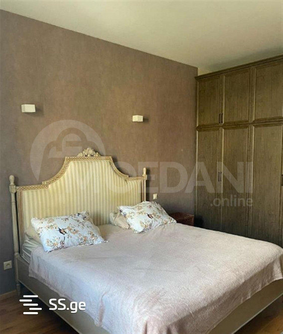 იყიდება 3 ოთახიანი ბინას 115მ² 4/8 სართ თბილისი - photo 2