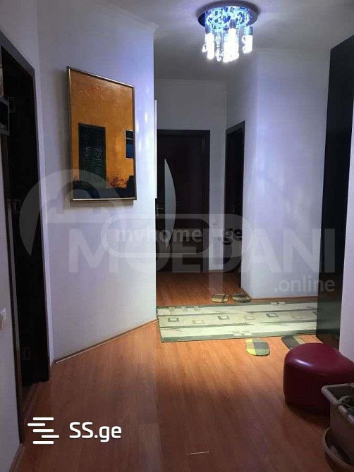 Продам 3-комн. квартиру 145м² 4/8 эт. Тбилиси - изображение 1