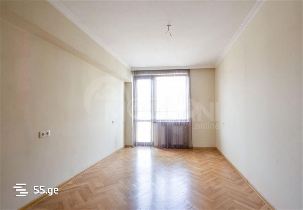 იყიდება 3 ოთახიანი ბინას 160მ² 6/16 სართ თბილისი - photo 1