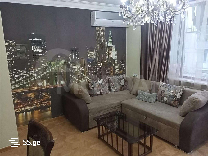 Сдам 4-комн. квартиру в Тбилиси  110м² 4/8 эт. Тбилиси - изображение 1