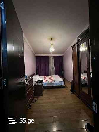 იყიდება 5 ოთახიანი ბინა დიდუბეში Tbilisi