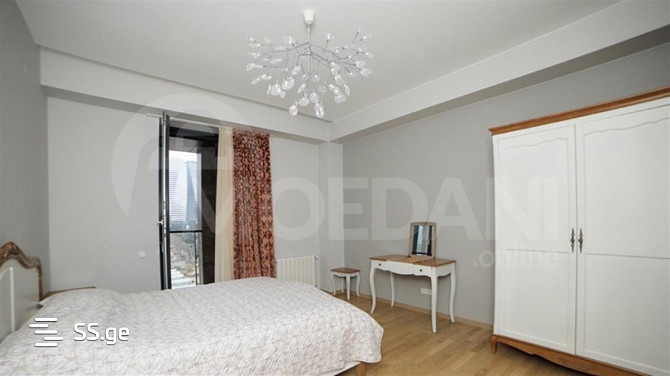 Сдается 4-х комнатная квартира в Ваке Тбилиси - изображение 1