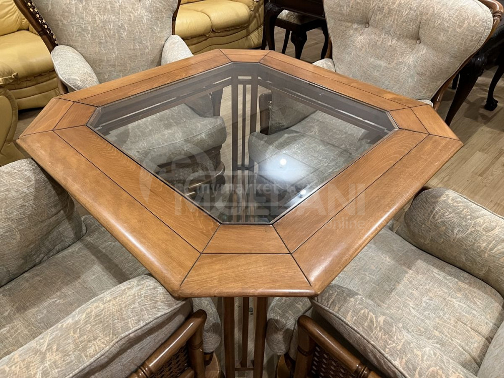 Wooden table and 4 chairs Tbilisi - photo 2