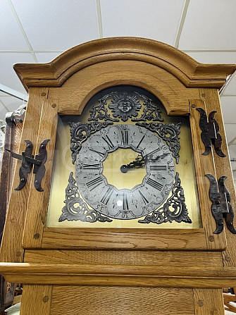 Mechanical, oak wooden clock Tbilisi - photo 3