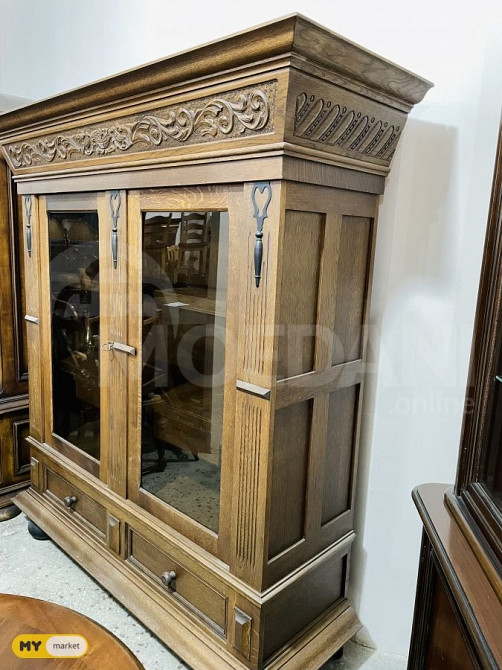 Solid oak dining room cabinet Tbilisi - photo 2
