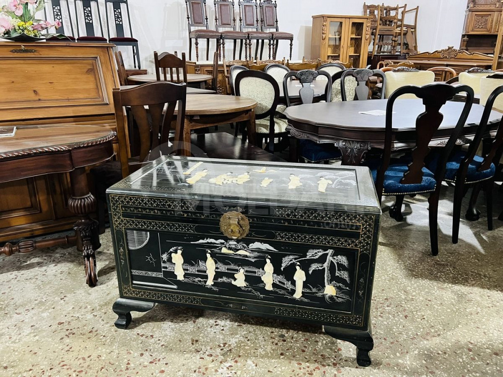 A tea tree chest with sandalwood stones Tbilisi - photo 1