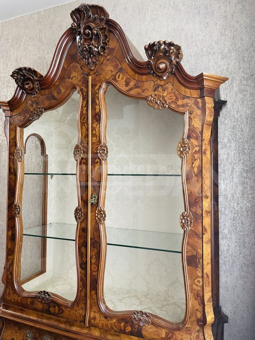 Antique, handmade, Italian Baroque showcase Tbilisi - photo 2