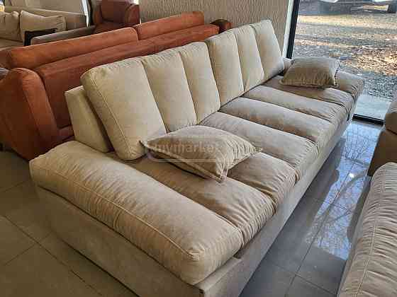 foursome (1+1+3+3) Tbilisi