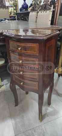 French dresser Tbilisi