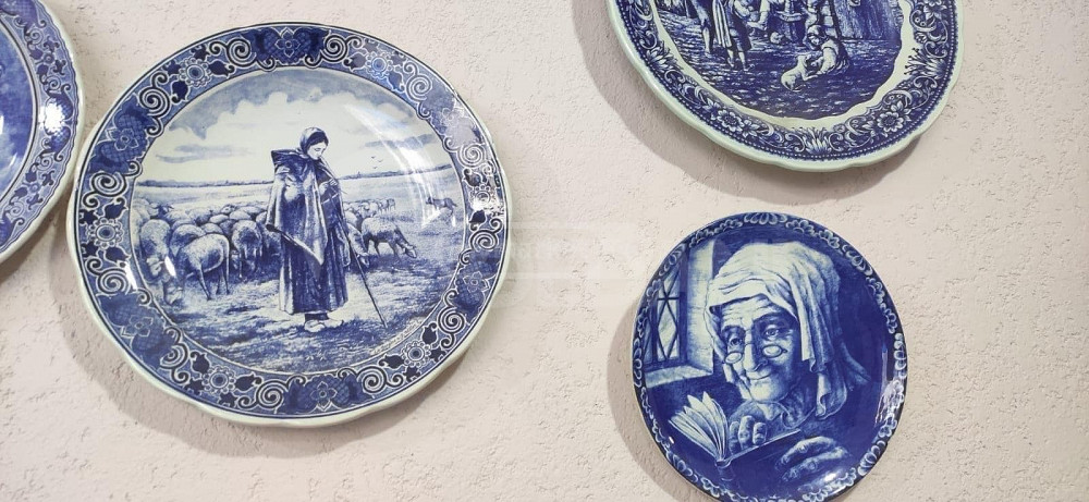 decorative plates Tbilisi - photo 2