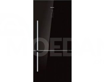 Черный стеклянный холодильник Hisense RD-60WC4SA со склада Тбилиси - изображение 1
