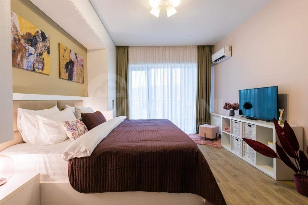 ქირავდება 4 ოთახიანი ბინა 145მ² 21/22 სართ თბილისი - photo 7