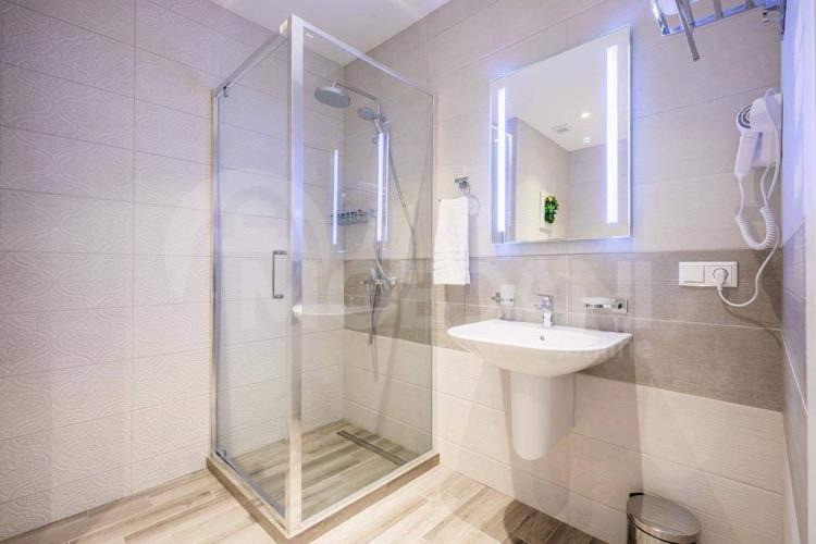 ქირავდება 4 ოთახიანი ბინა 145მ² 21/22 სართ თბილისი - photo 4