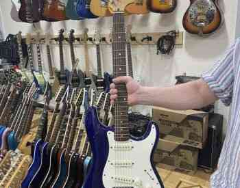 Squier Strat Electric Guitar Blue ელექტრო გიტარა Тбилиси